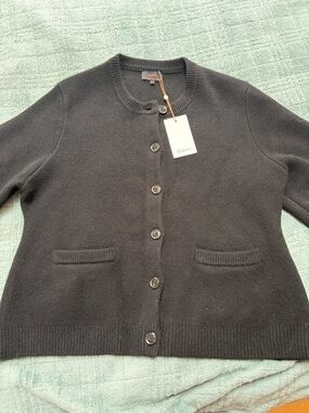 Quince Women's Black Button-Front Crewneck Cardigan